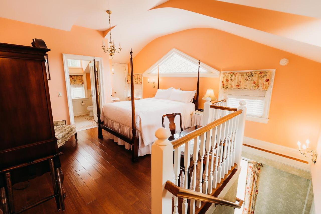 The Rochester Inn Sheboygan Falls Zewnętrze zdjęcie