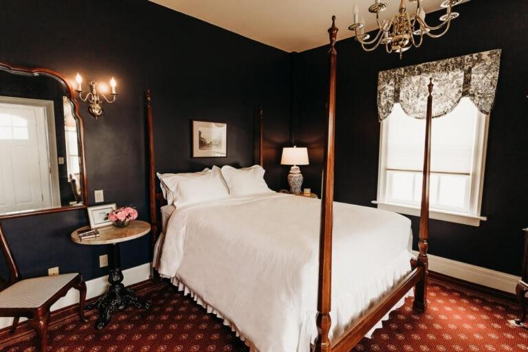 The Rochester Inn Sheboygan Falls Zewnętrze zdjęcie