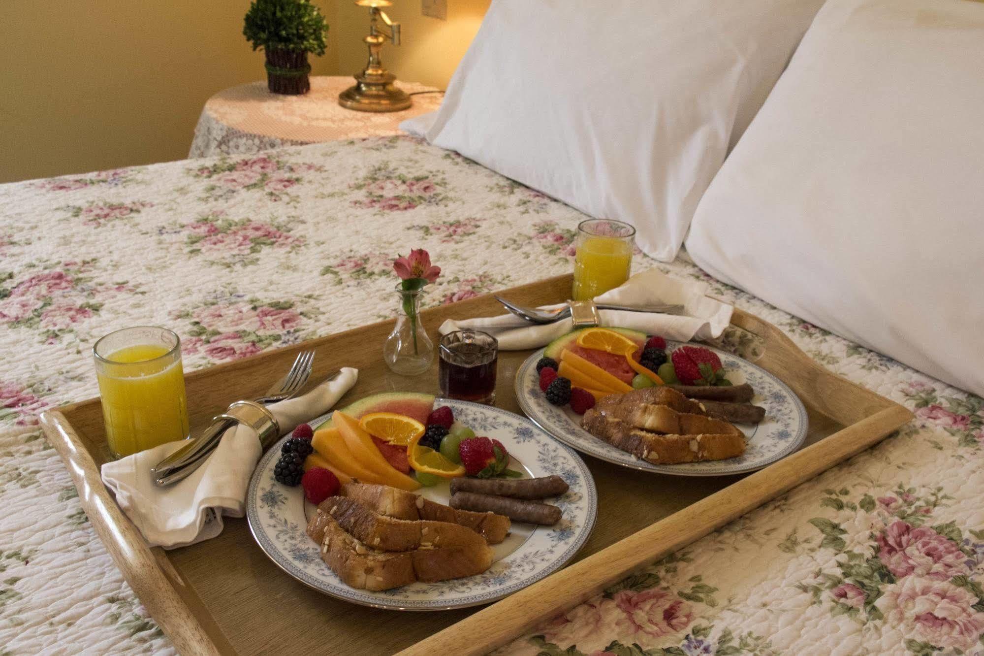 The Rochester Inn Sheboygan Falls Zewnętrze zdjęcie